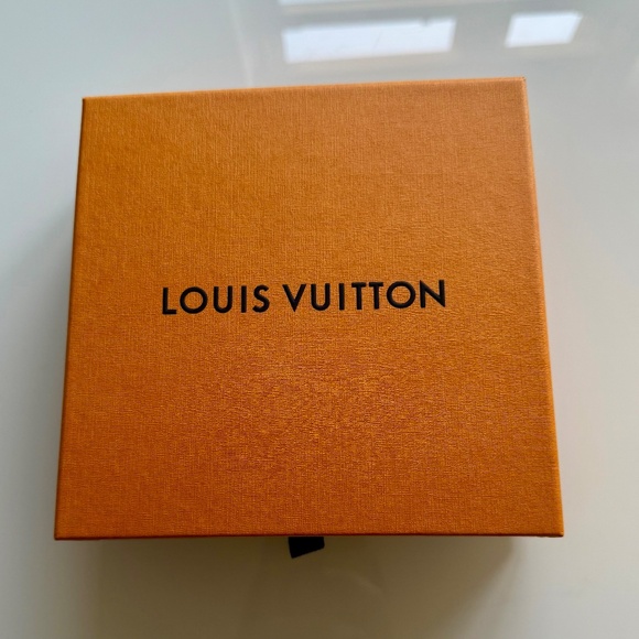 Louis Vuitton LV Iconic 20mm Reversible Belt - Size 85 CM main image 9